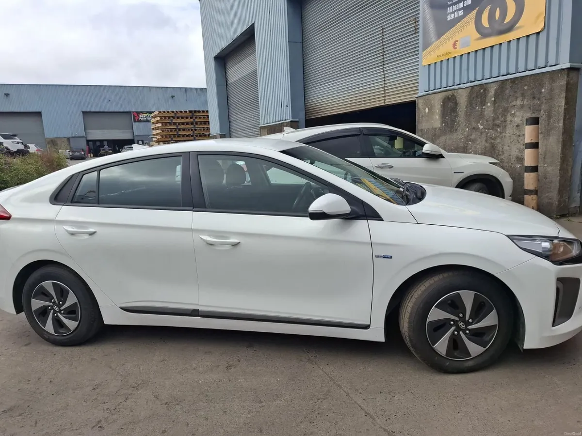 Hyundai IONIQ 2018 - Image 5