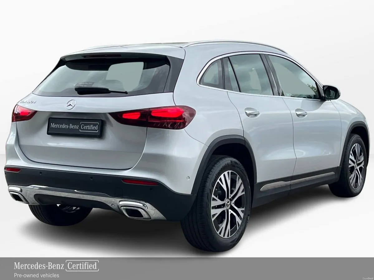 Mercedes-Benz GLA 180D Progressive Line Plus Compa - Image 3