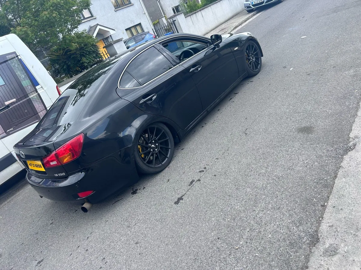 Lexus is250 - Image 5