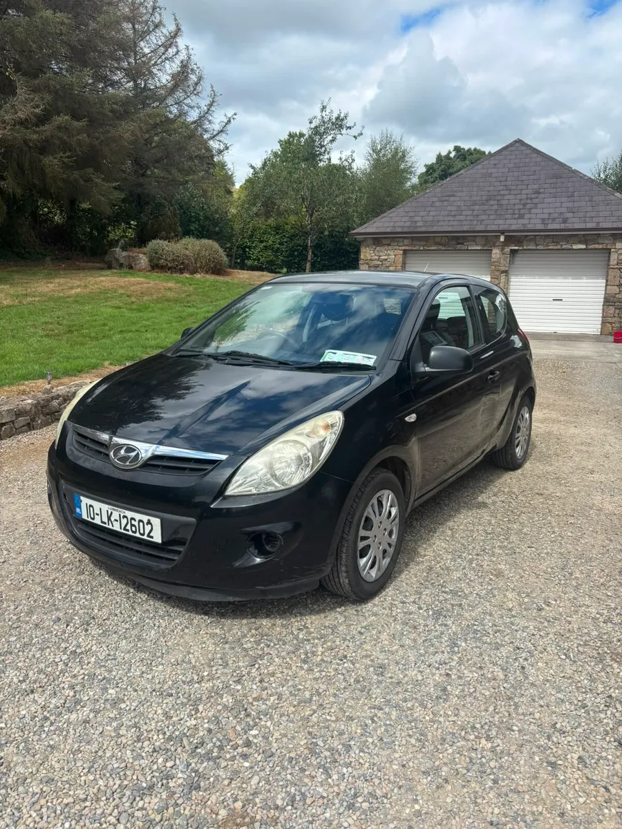 Hyundai i20 - Image 2