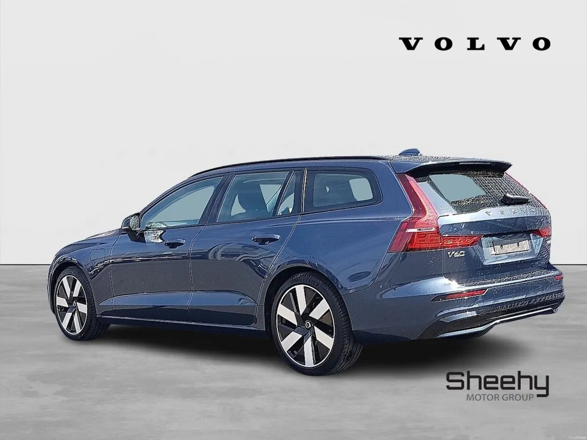 Volvo V60 2.0 T6 18.8kWh Plus Auto AWD - Image 2