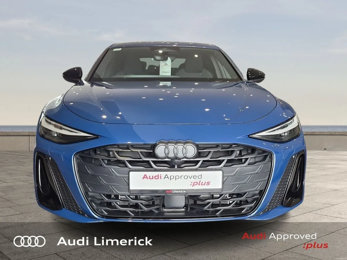 Audi A6  E-HYBRID Q S LINE BLACK EDITION - Image 2