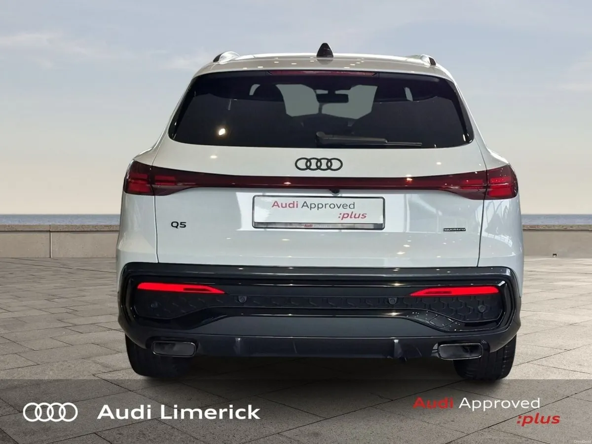 Audi Q5 E-HYBRID S LINE + UPGRADED ALLOYS + BLACK - Image 6