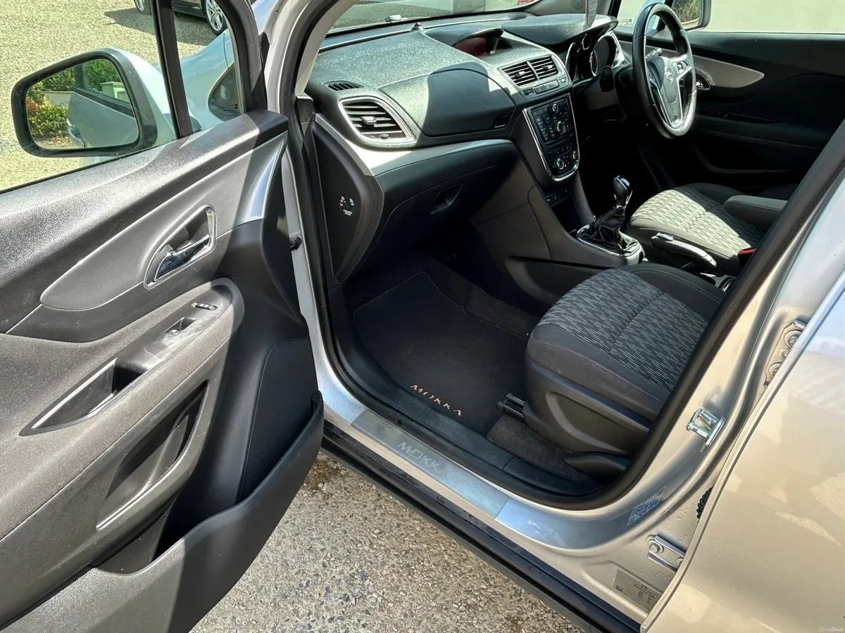141 Opel Mokka 1.7 cdti tax and test only 200 k - Image 3