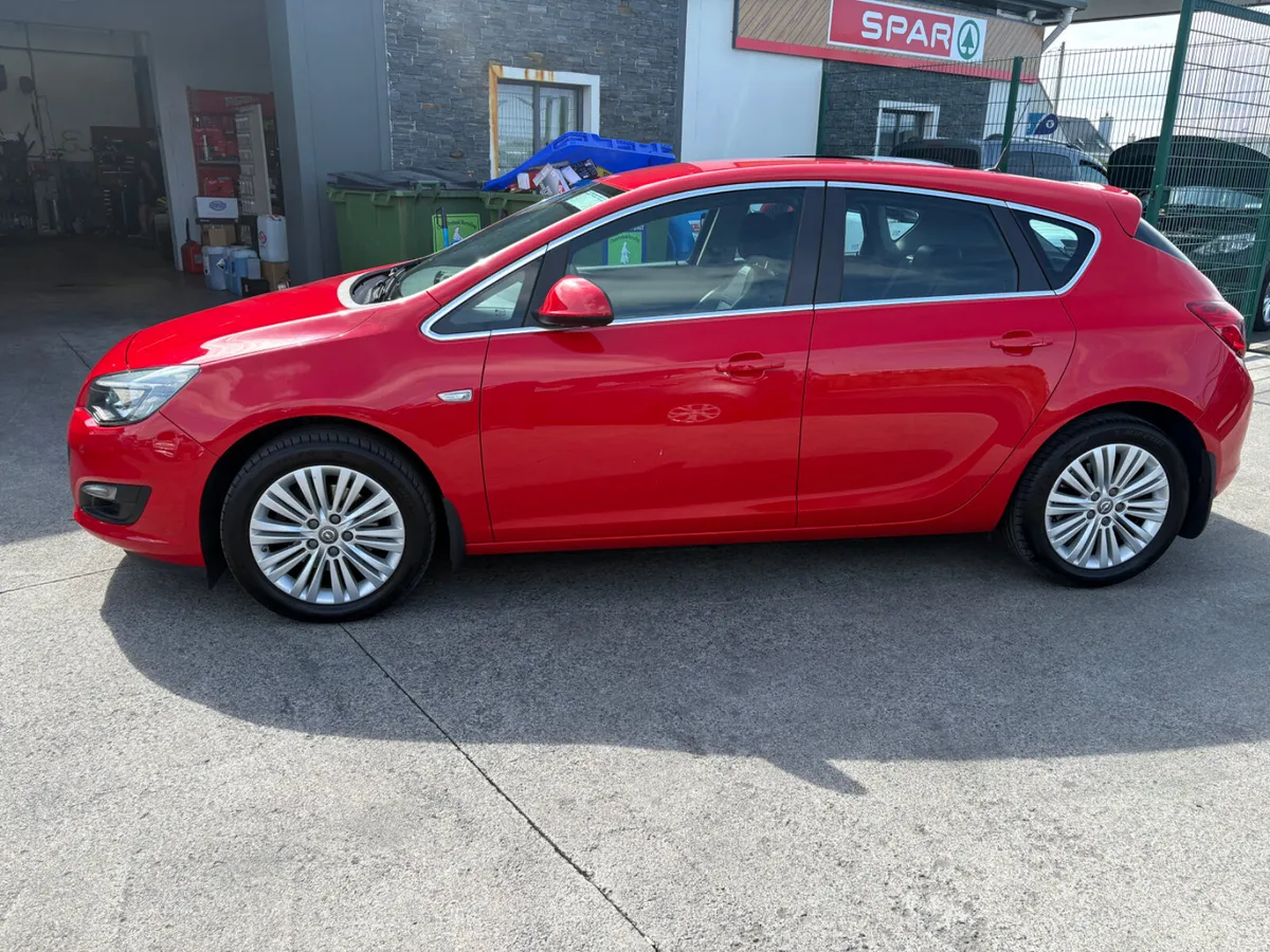 Opel Astra 2015 - Image 6
