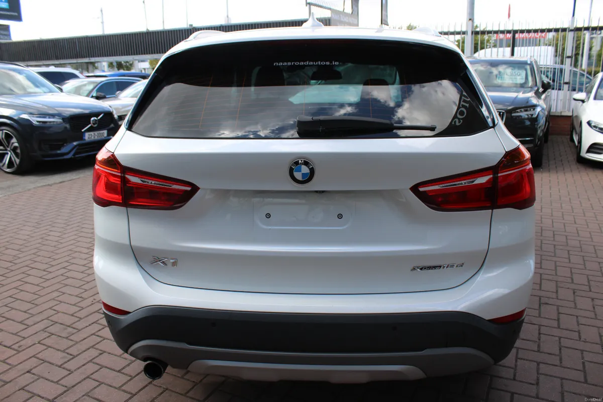 2019 BMW X1 - Image 5