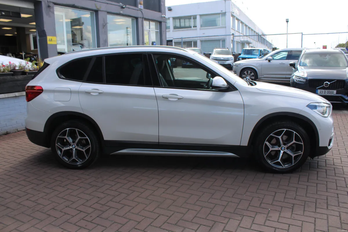 2019 BMW X1 - Image 3