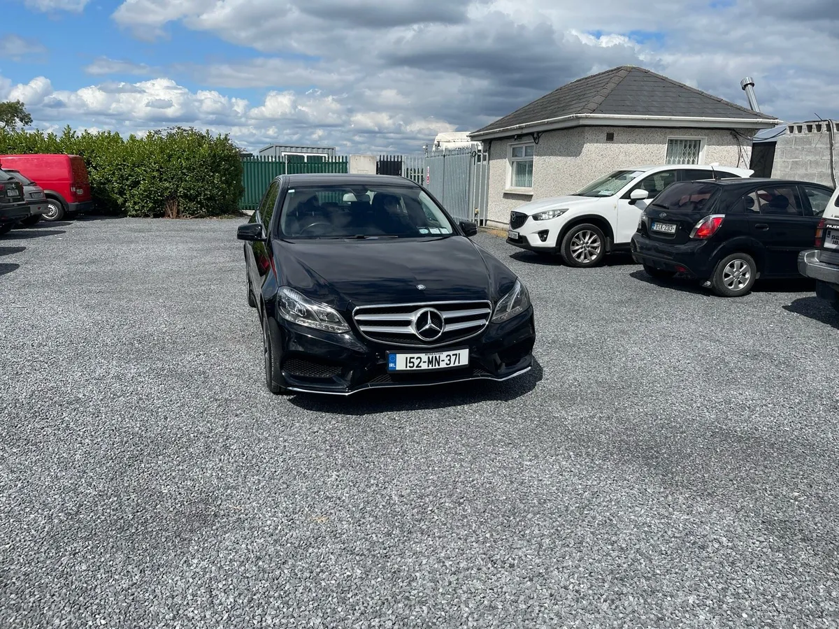 2015 (152) Mercedes Benz E300 BlueTec Hybrid - Image 2