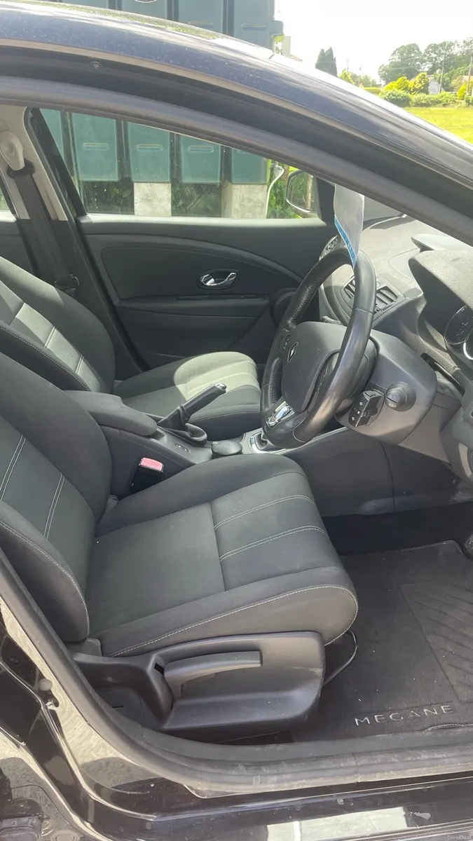 Renault Megane 1.5 diesel - Image 6