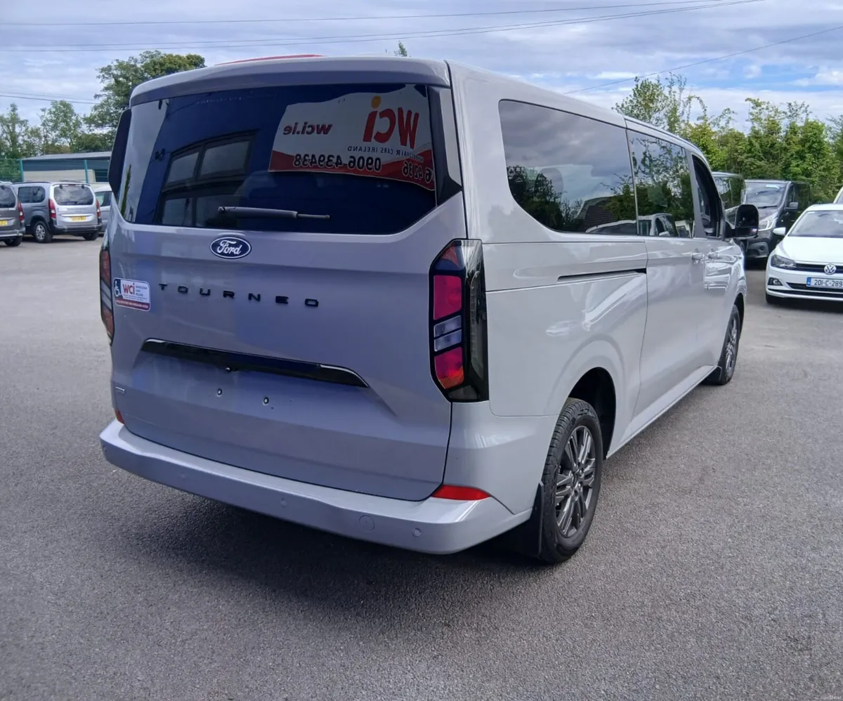 Ford Tourneo Custom Taxi 2026 - Image 5