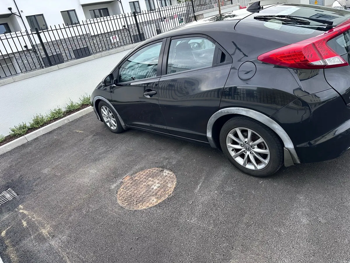 Honda Civic - Image 4