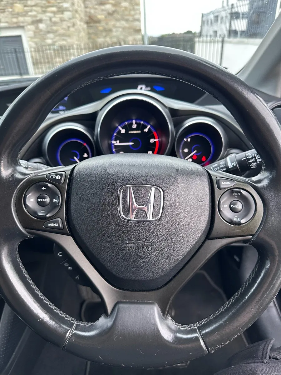 Honda Civic - Image 5