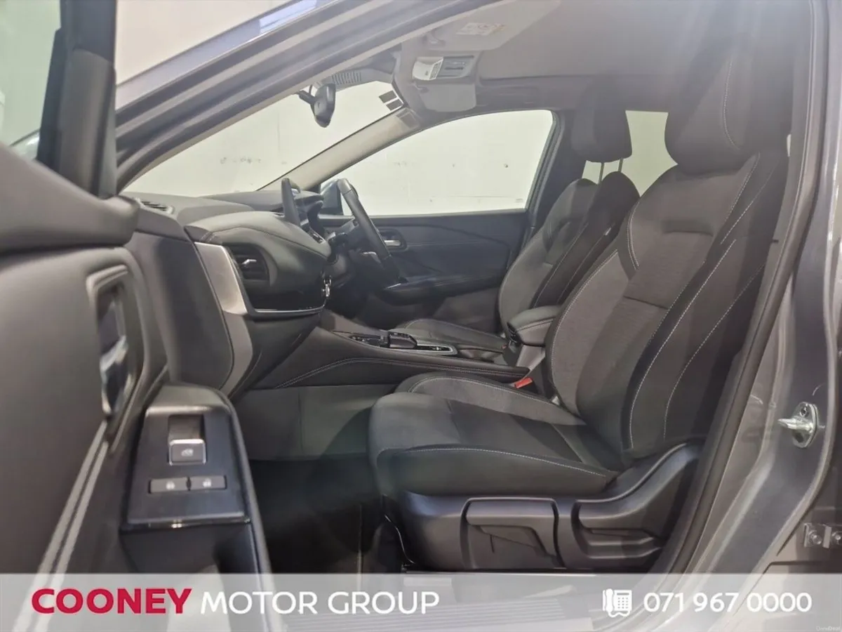 Nissan Qashqai ePOWER QASHQAI SV PREMIUM Full Serv - Image 6