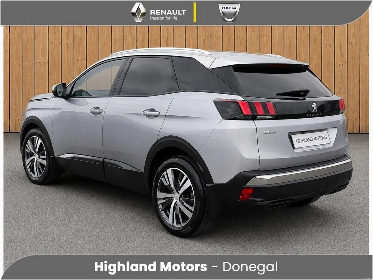 Peugeot 3008 1.2 PureTech 130bhp Active - Image 3