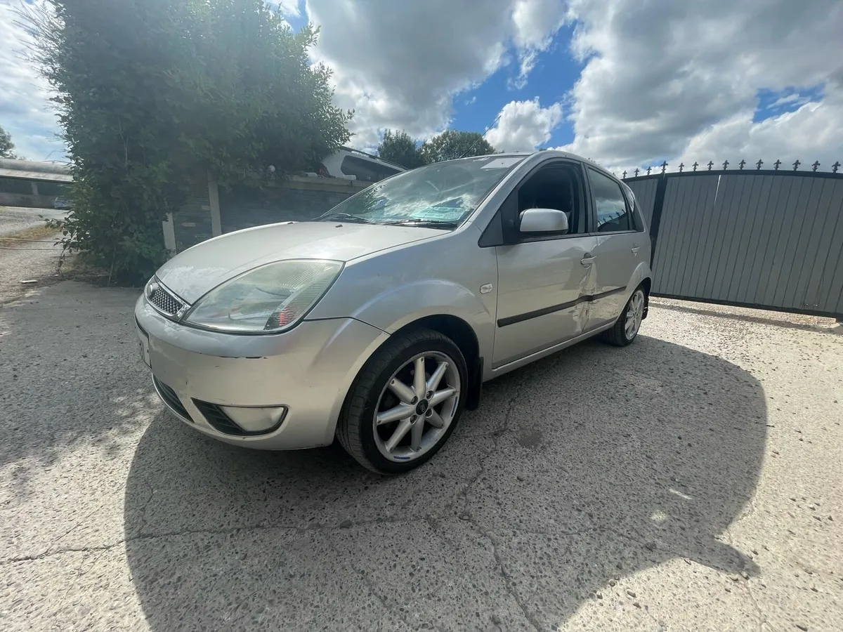 Ford fiesta - Image 3