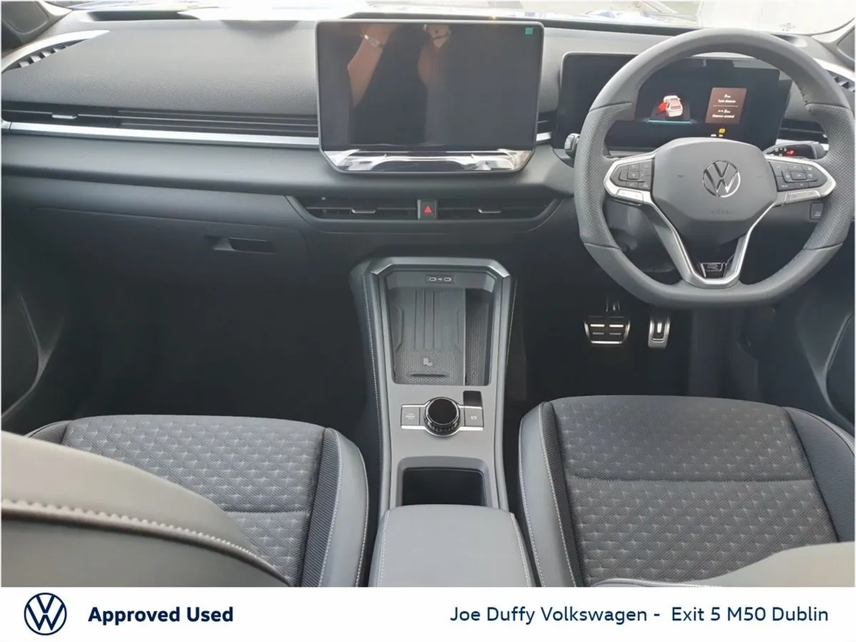 Volkswagen T-Roc R-LINE 1.5TSI 150HP MHEV AUTO - Image 2