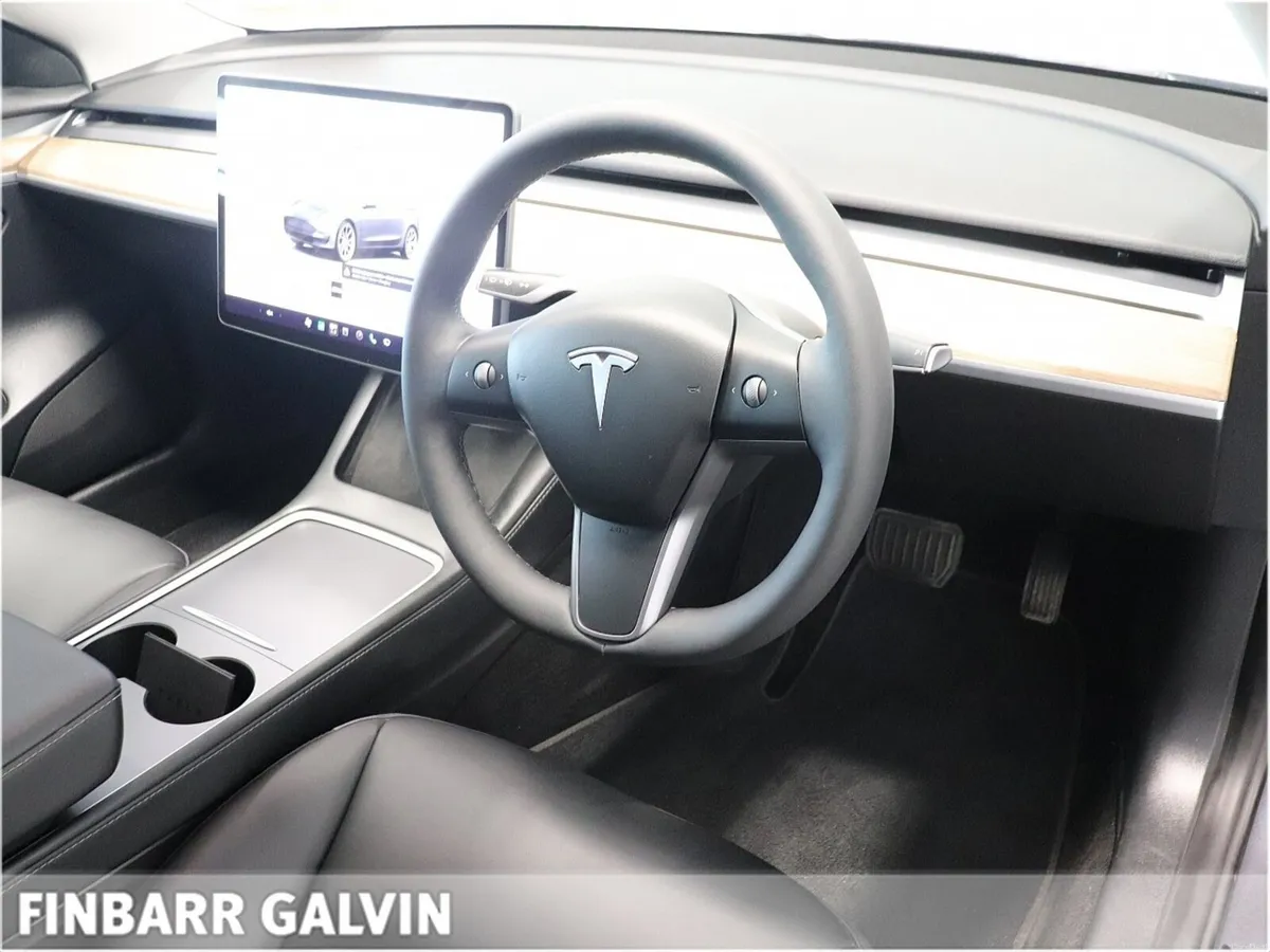 TESLA MODEL 3 LONG RANGE - Image 5