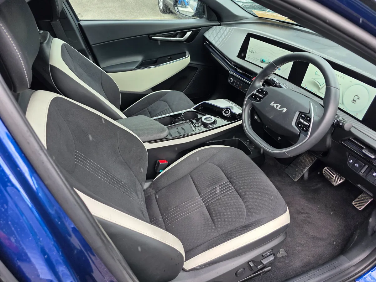 2024 Kia EV6 166 kW GT-LINE 77.4 kWh  Ultra Low Km - Image 2