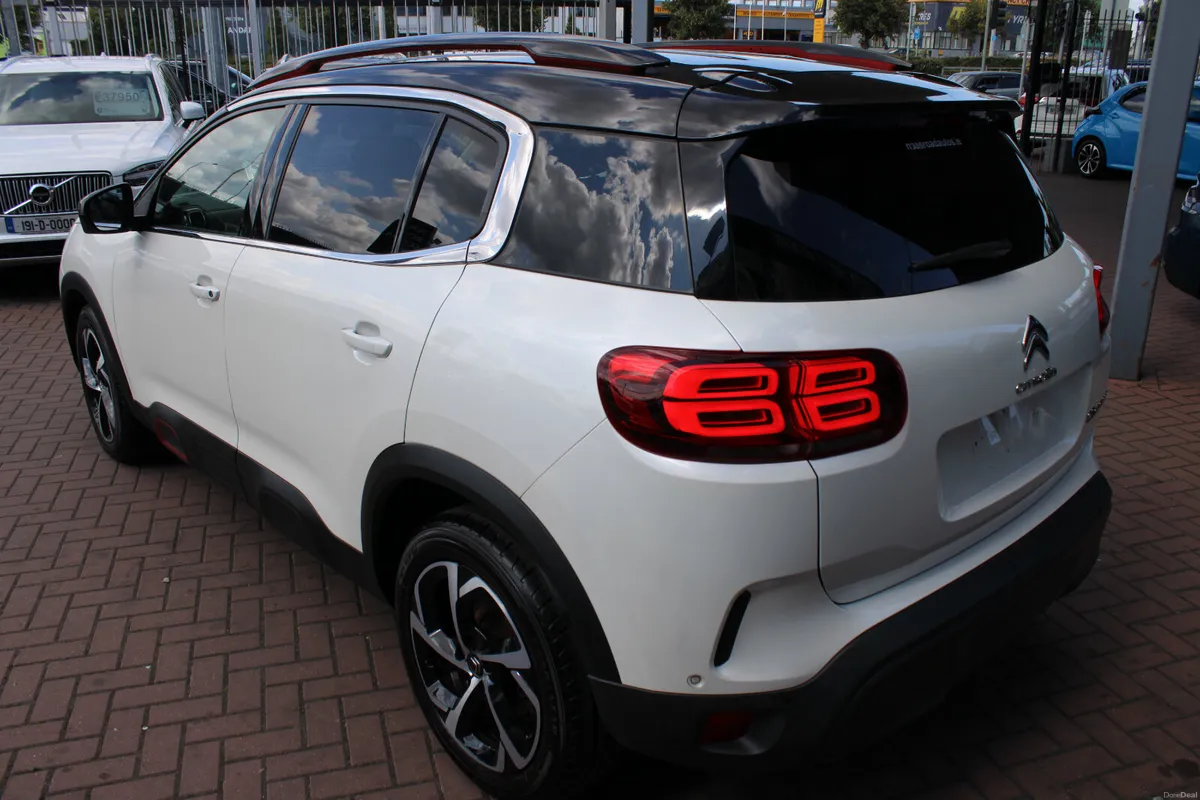 2.0HDI SHINE EDITION 5DR ESTATE AUTOMATIC // 1 OWN - Image 6