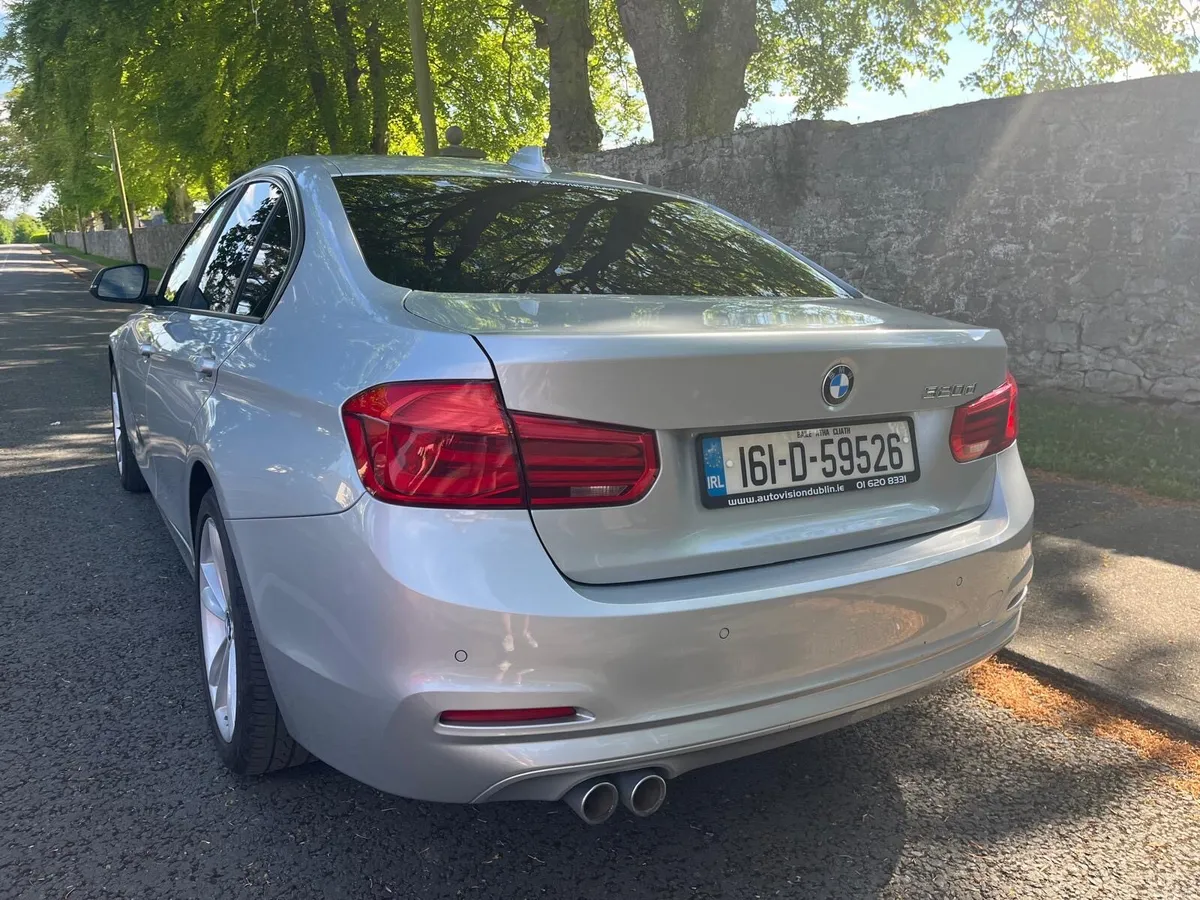 BMW 3 Series - Image 6