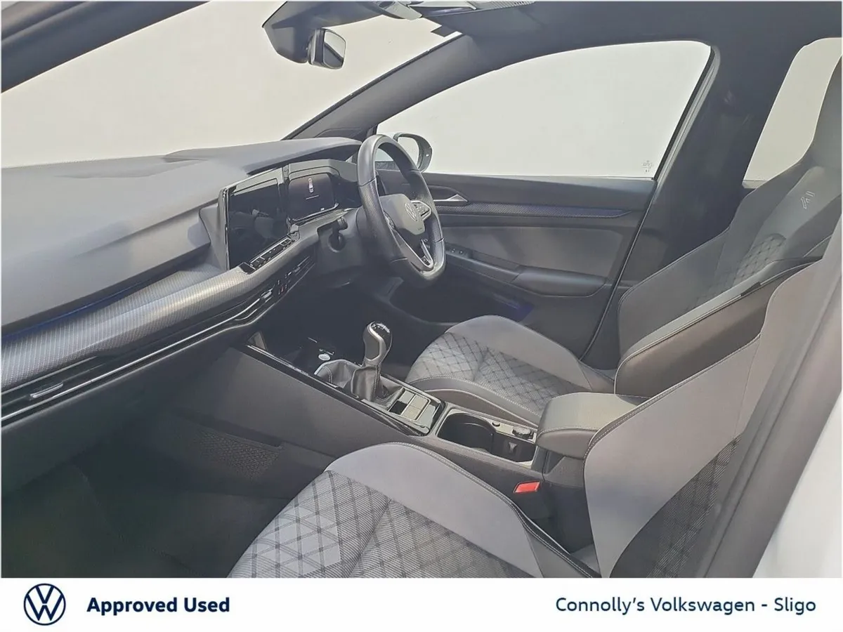 Volkswagen Golf RLINE 2.0TDI 150HP - Image 4
