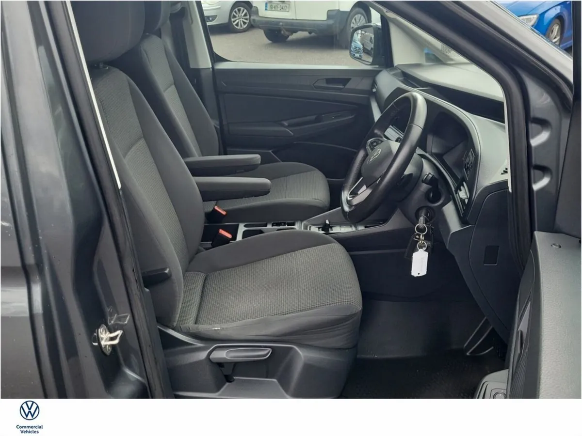 Volkswagen Caddy CARGO EDITION 2.0TDI 122HP AUTOMA - Image 2