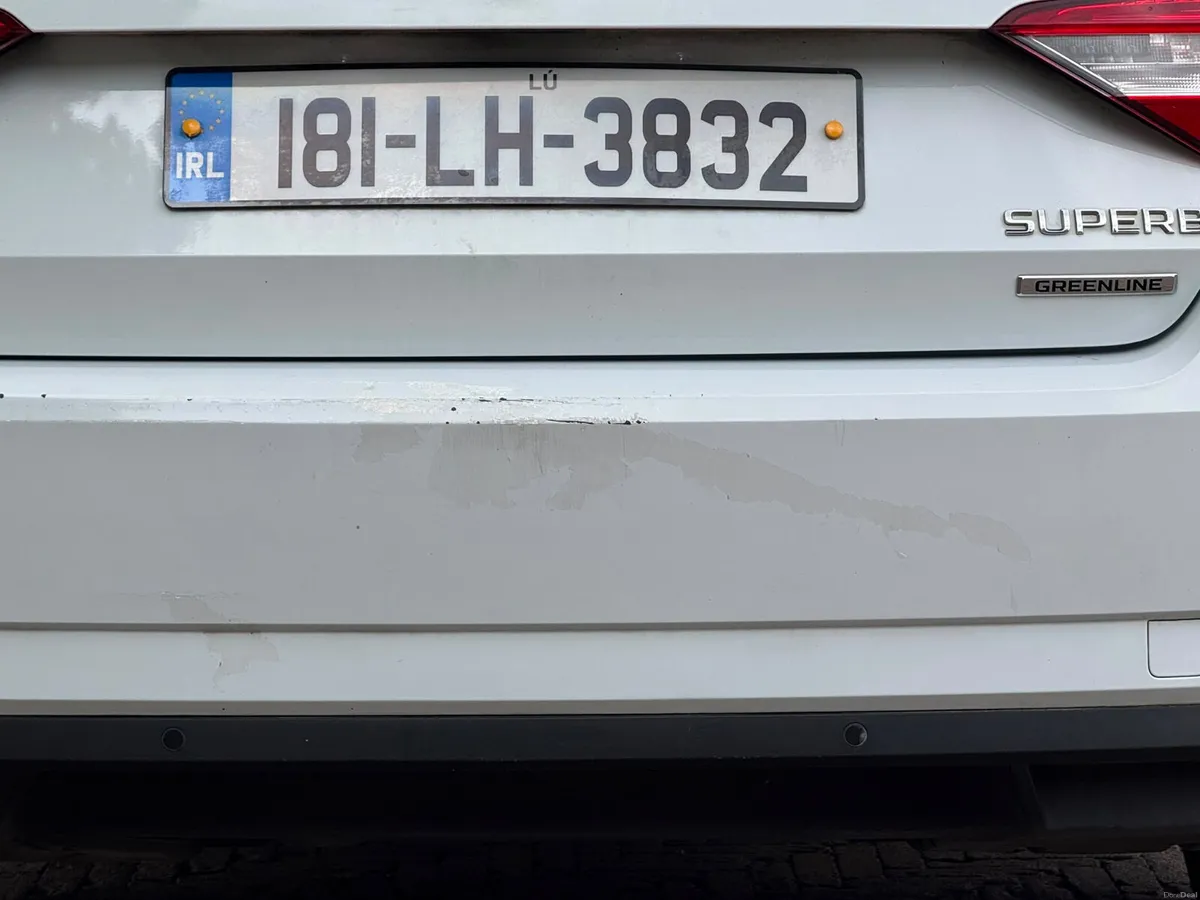 Skoda Superb 2018 - Image 4