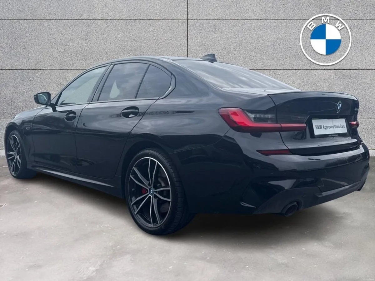 BMW 3-Series 330e M Sport Saloon - Image 2
