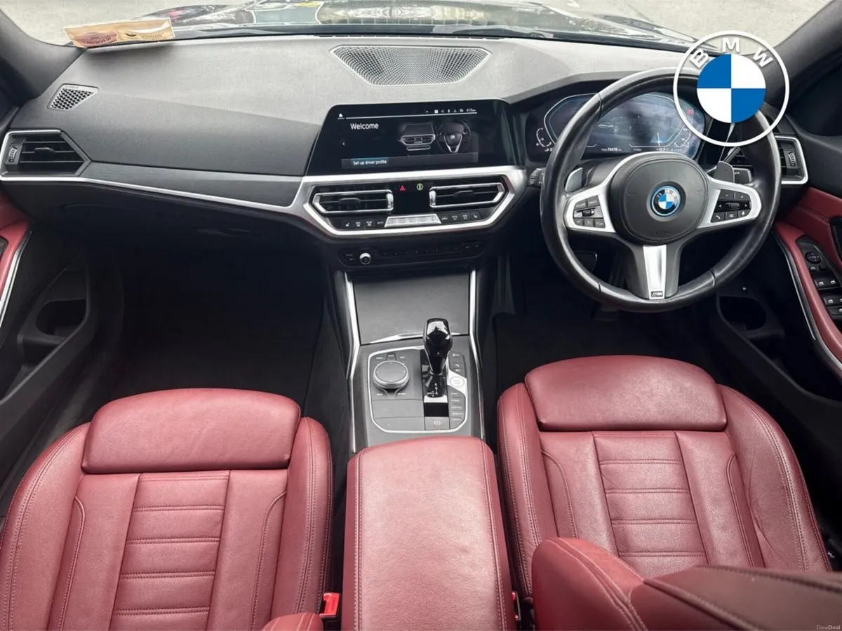 BMW 3-Series 330e M Sport Saloon - Image 4