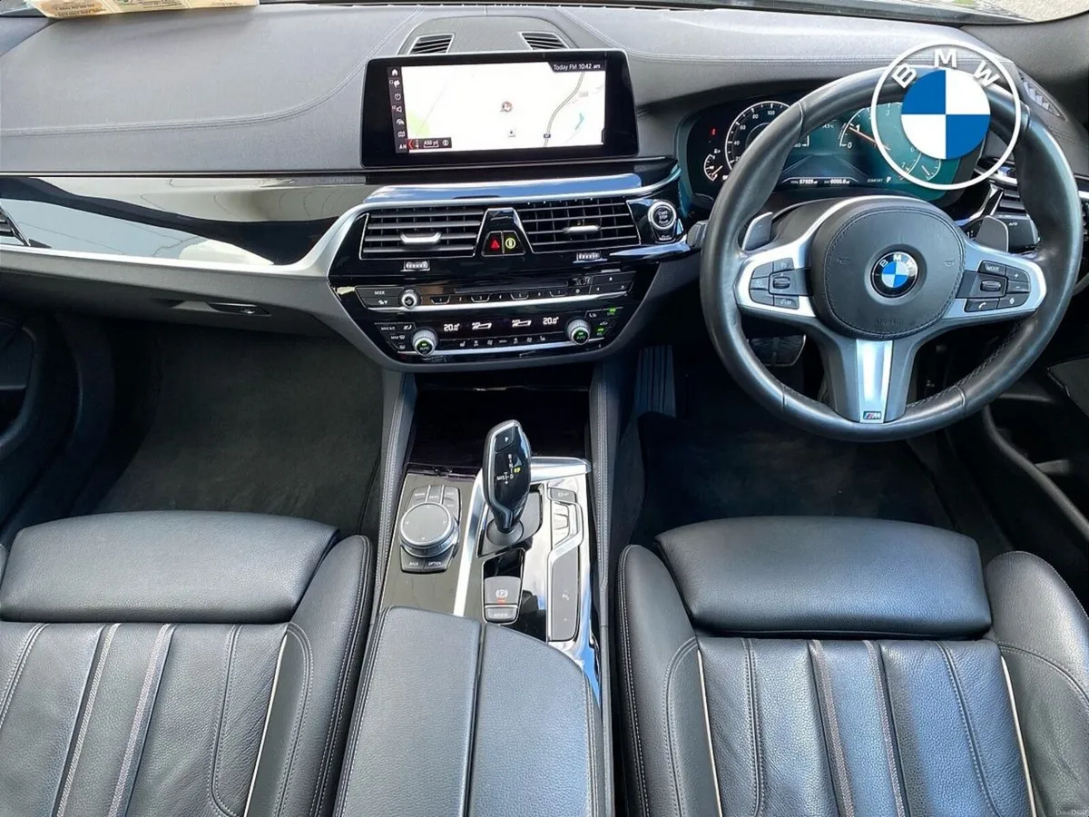 BMW 5-Series 520i M Sport Saloon - Image 4