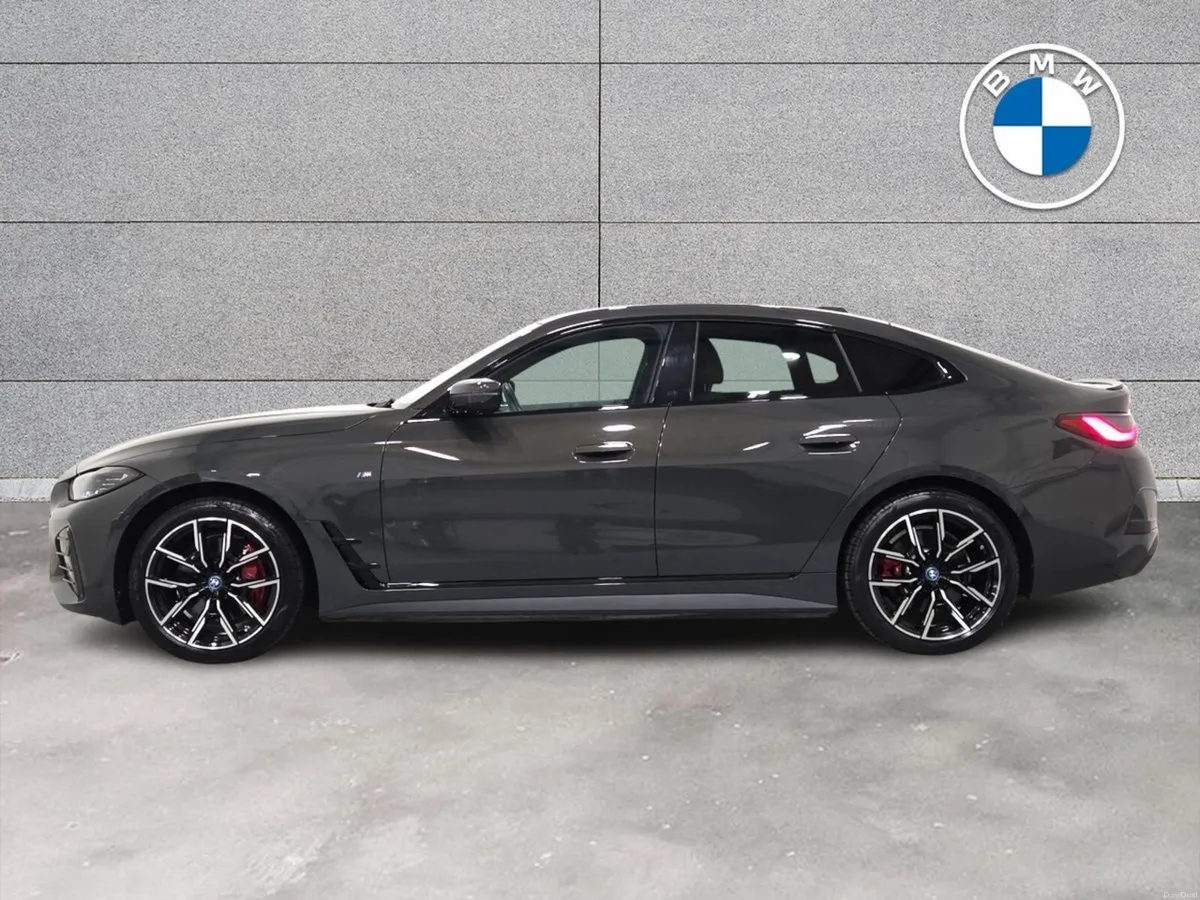 BMW i4 eDrive35 M Sport - Image 3