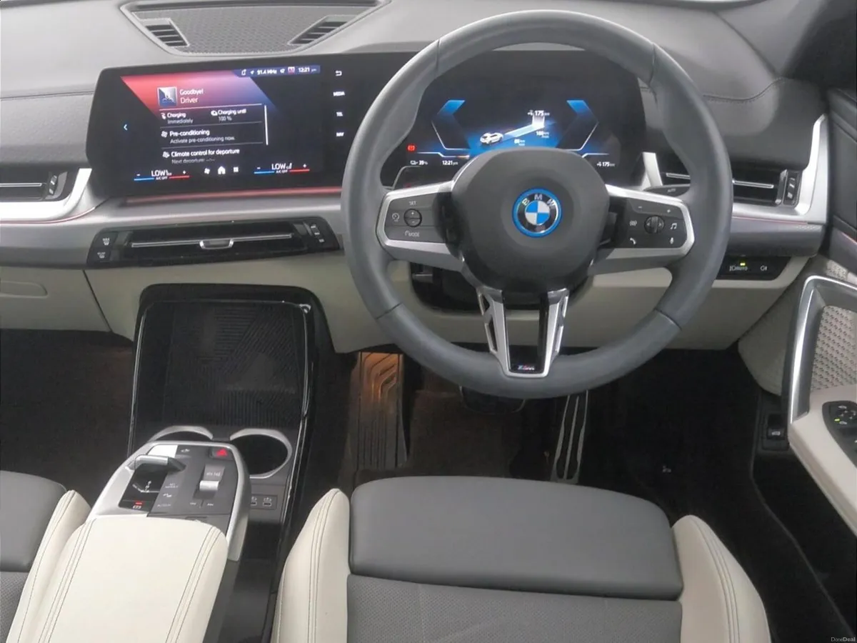 BMW iX2 eDrive20 M Sport - Image 5