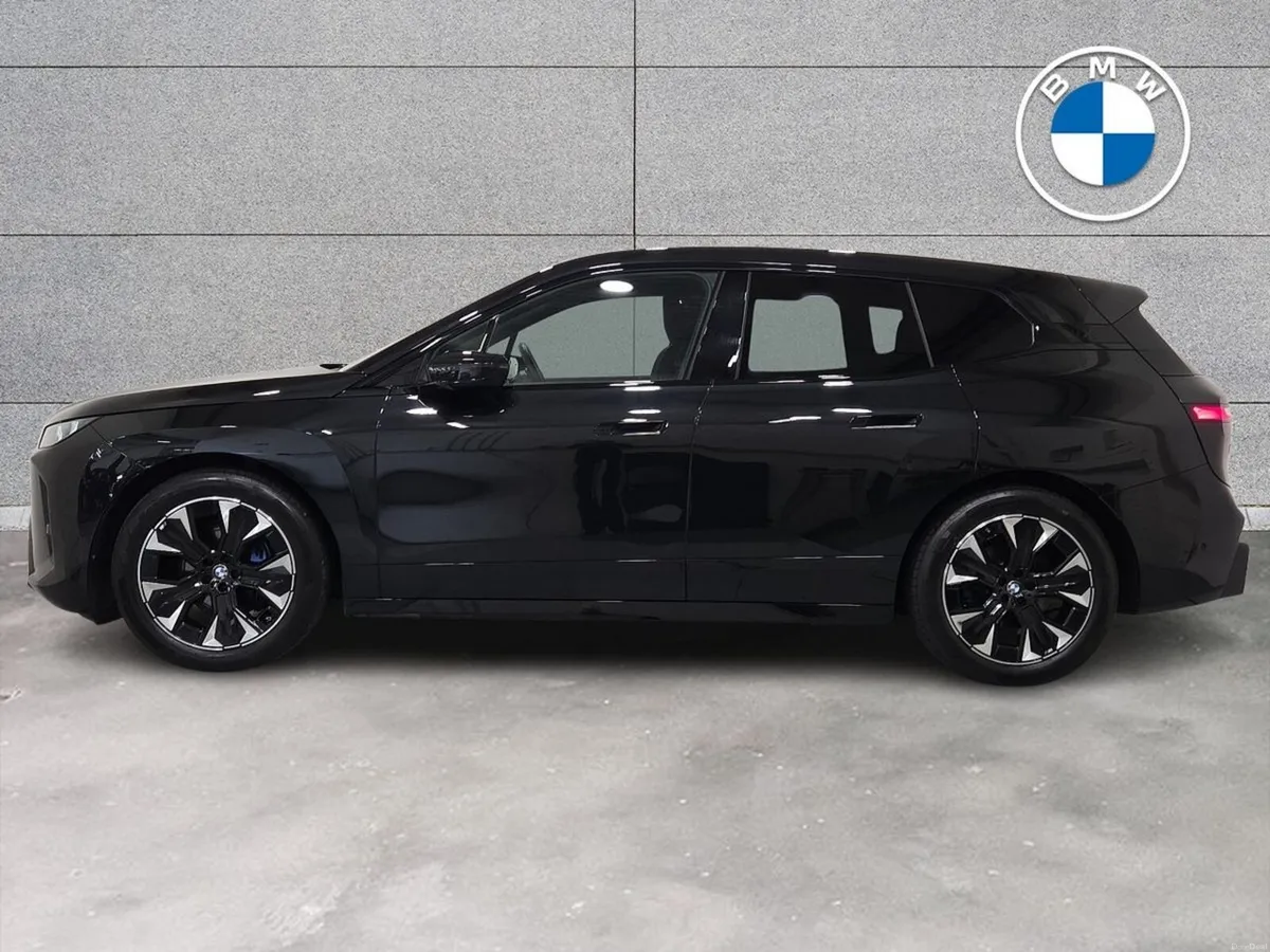 BMW iX Ix Xdrive45 M Sport  xDrive45 M Sport  408 - Image 3