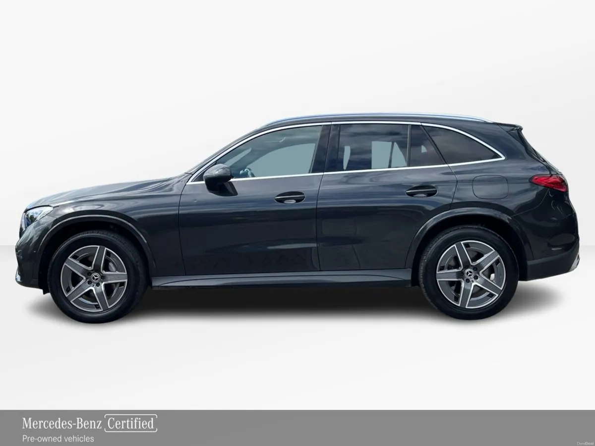 Mercedes-Benz GLC 300E AMG Line Plus 4MATIC MHEV S - Image 6