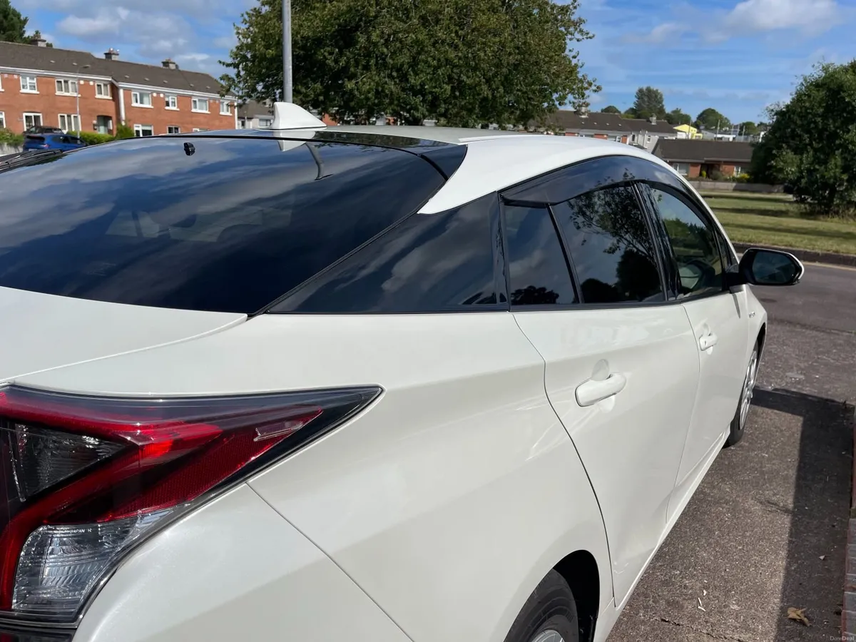 Toyota Prius 162D - Image 3