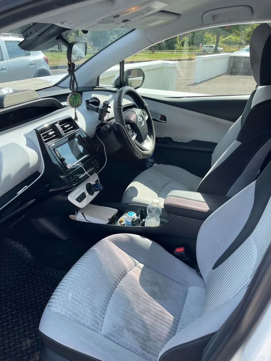 Toyota Prius 162D - Image 6