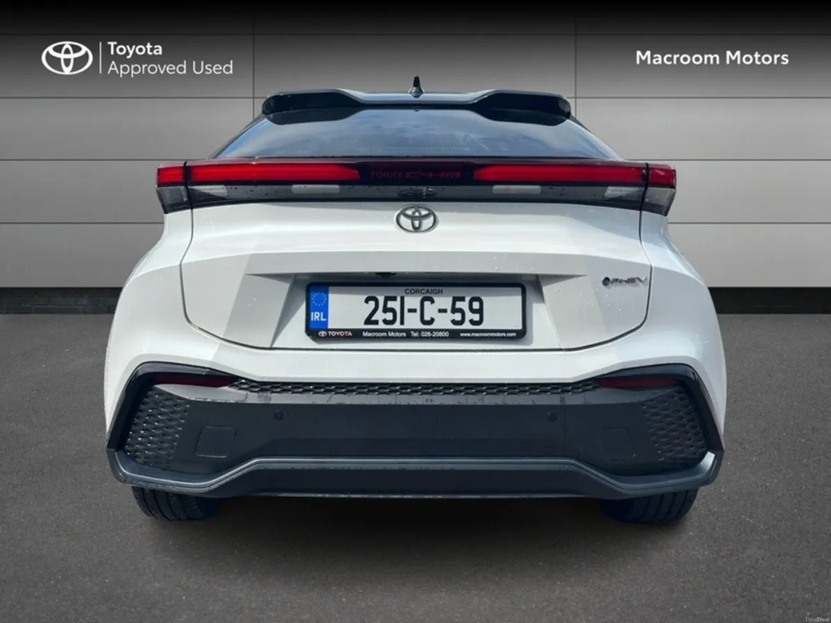 Toyota C-HR USED CAR SALE!! PHEV SOL - Image 4