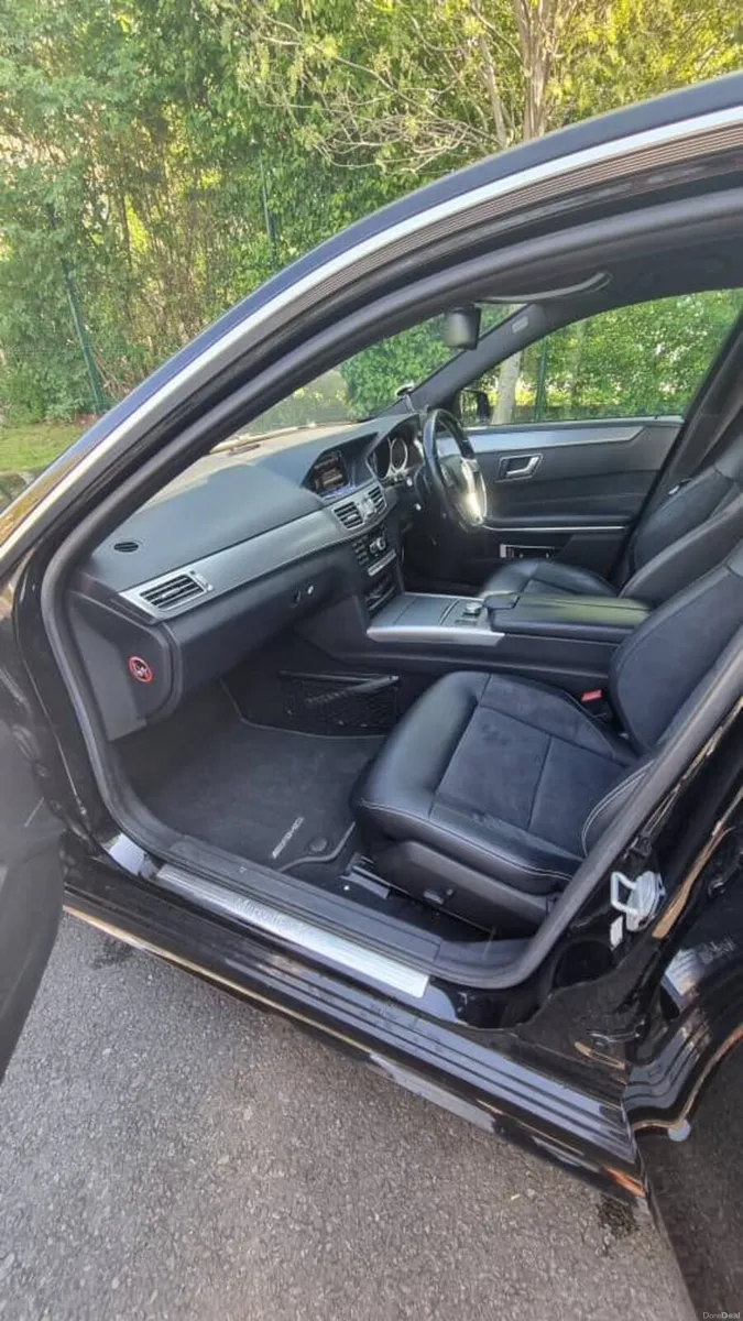 Mercedes-Benz E300 2015 - Image 5
