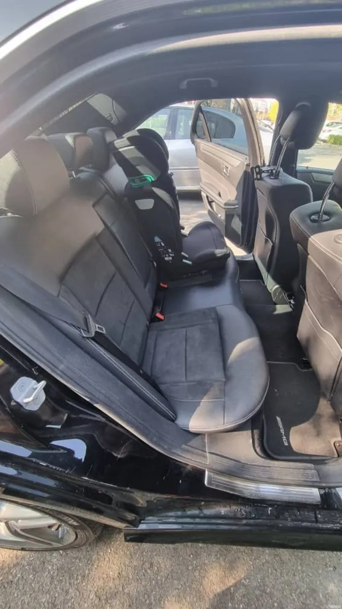Mercedes-Benz E300 2015 - Image 3