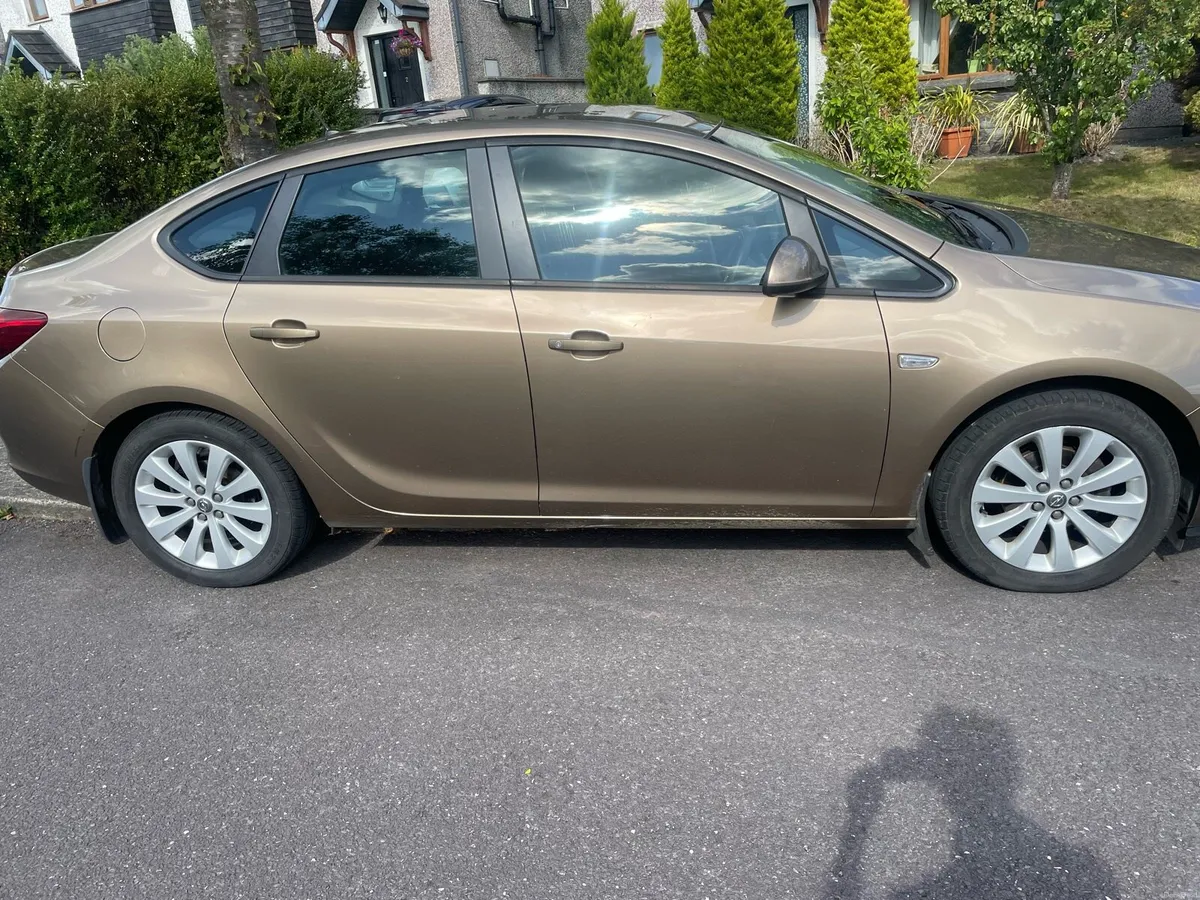 Opel astra 1.4 - Image 4