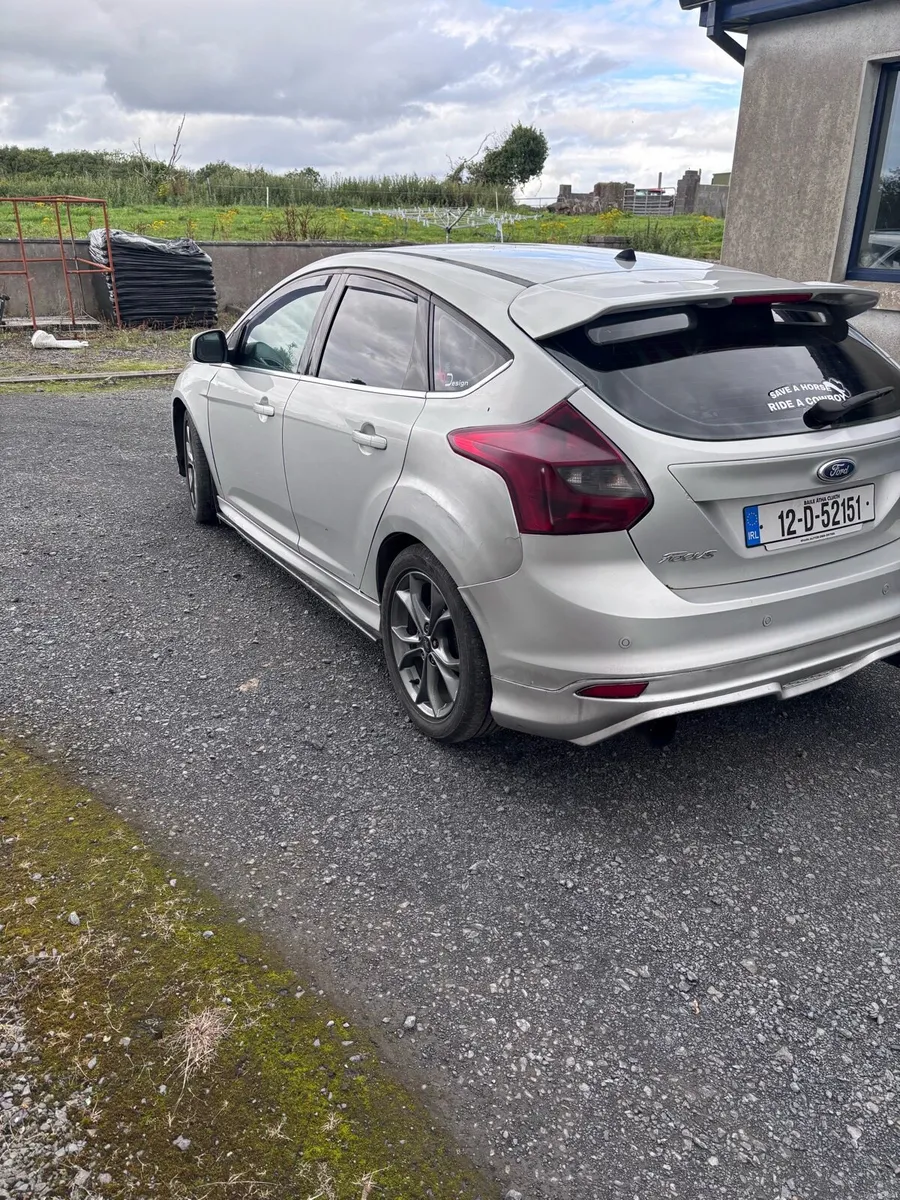 2012 ford focus - Image 3