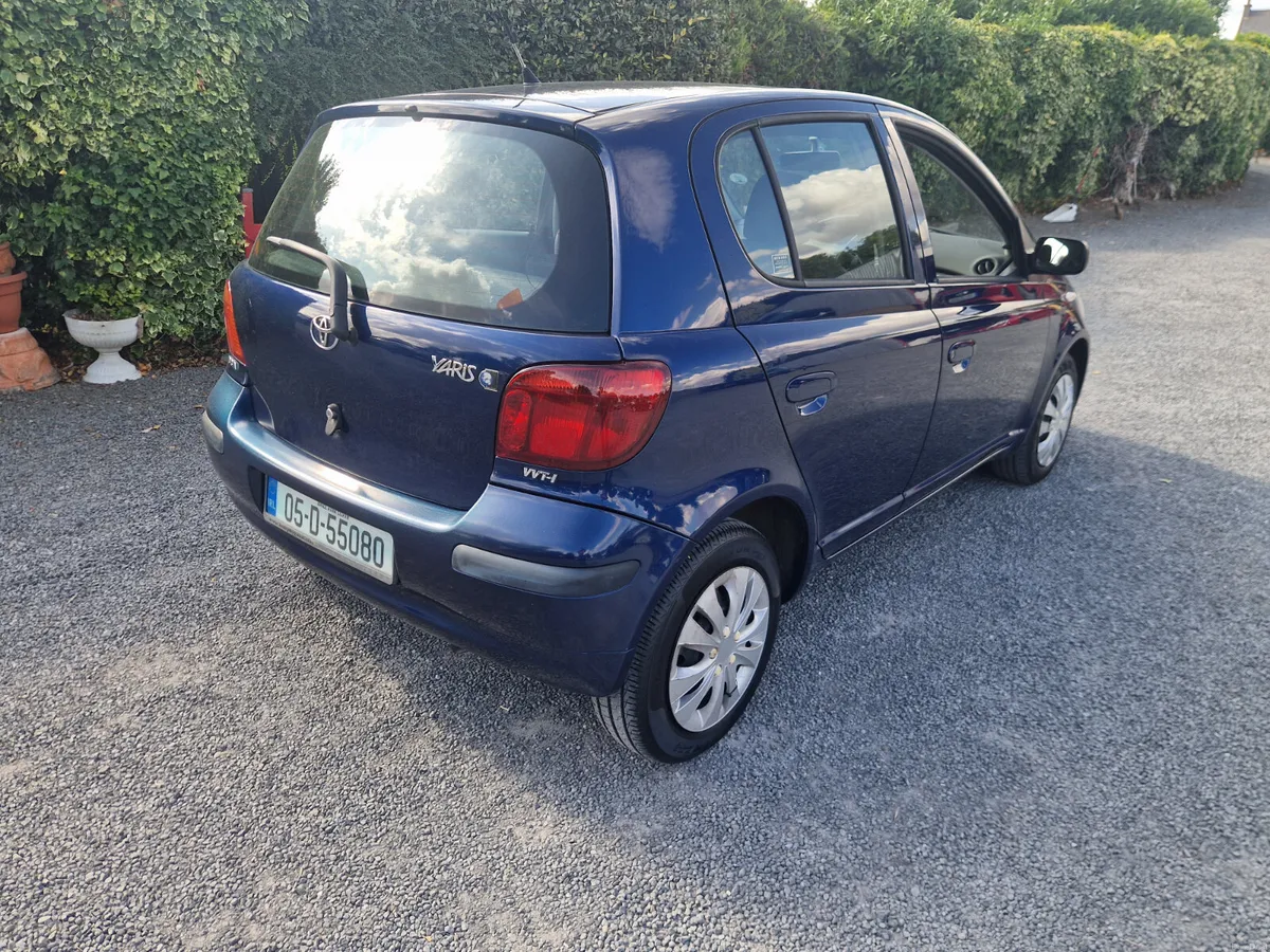 Toyota Yaris 2005 - Image 4