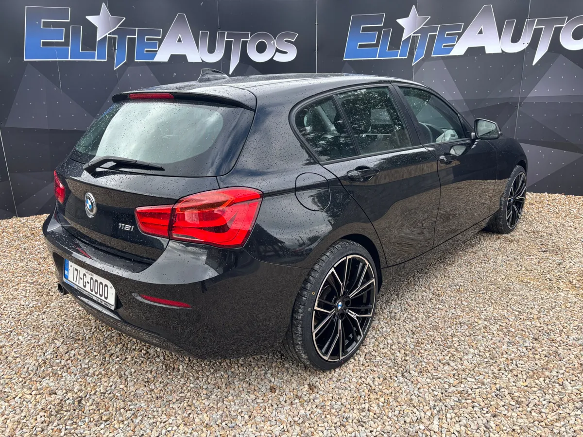 BMW 1-Series 118 i Automatic - Image 5