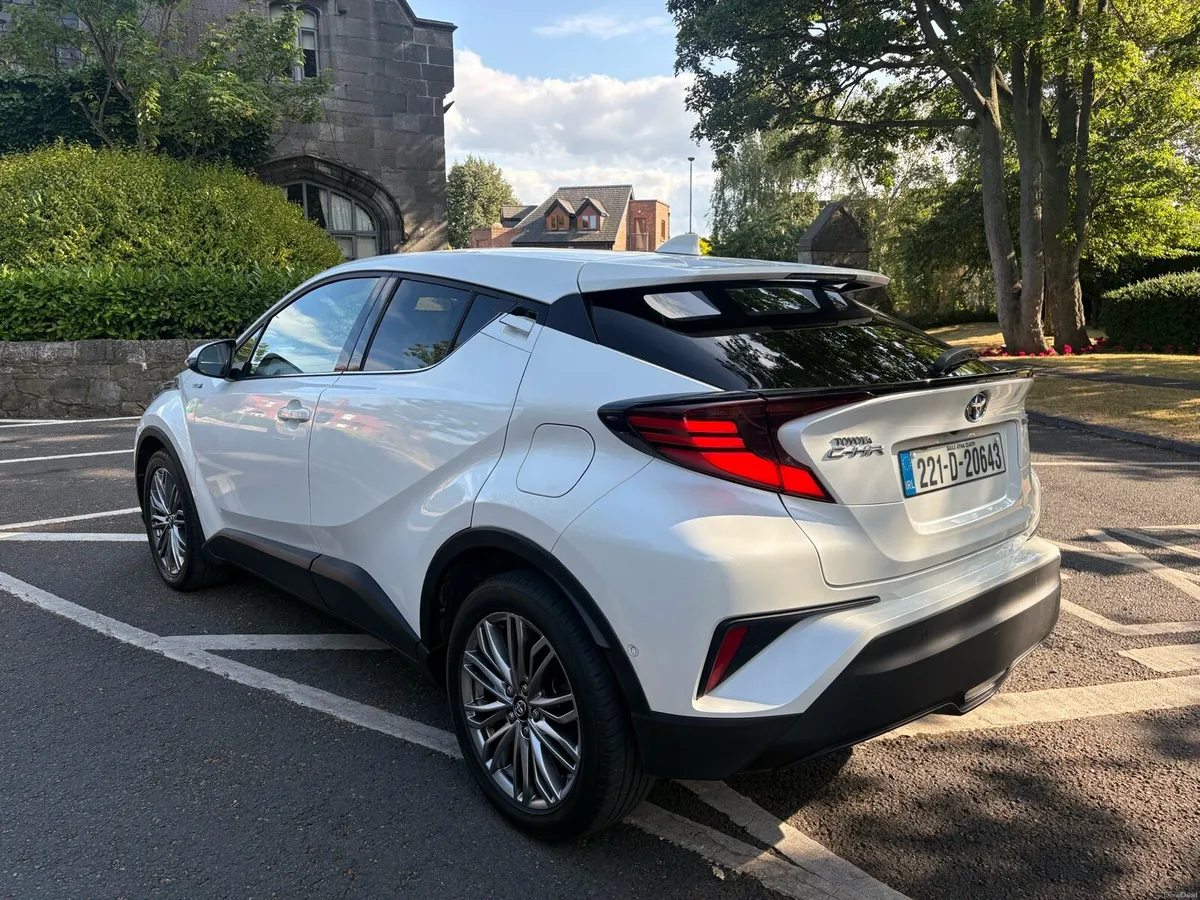 2022 Toyota C-HR Hybrid SOL Top Spec Irish - Image 5