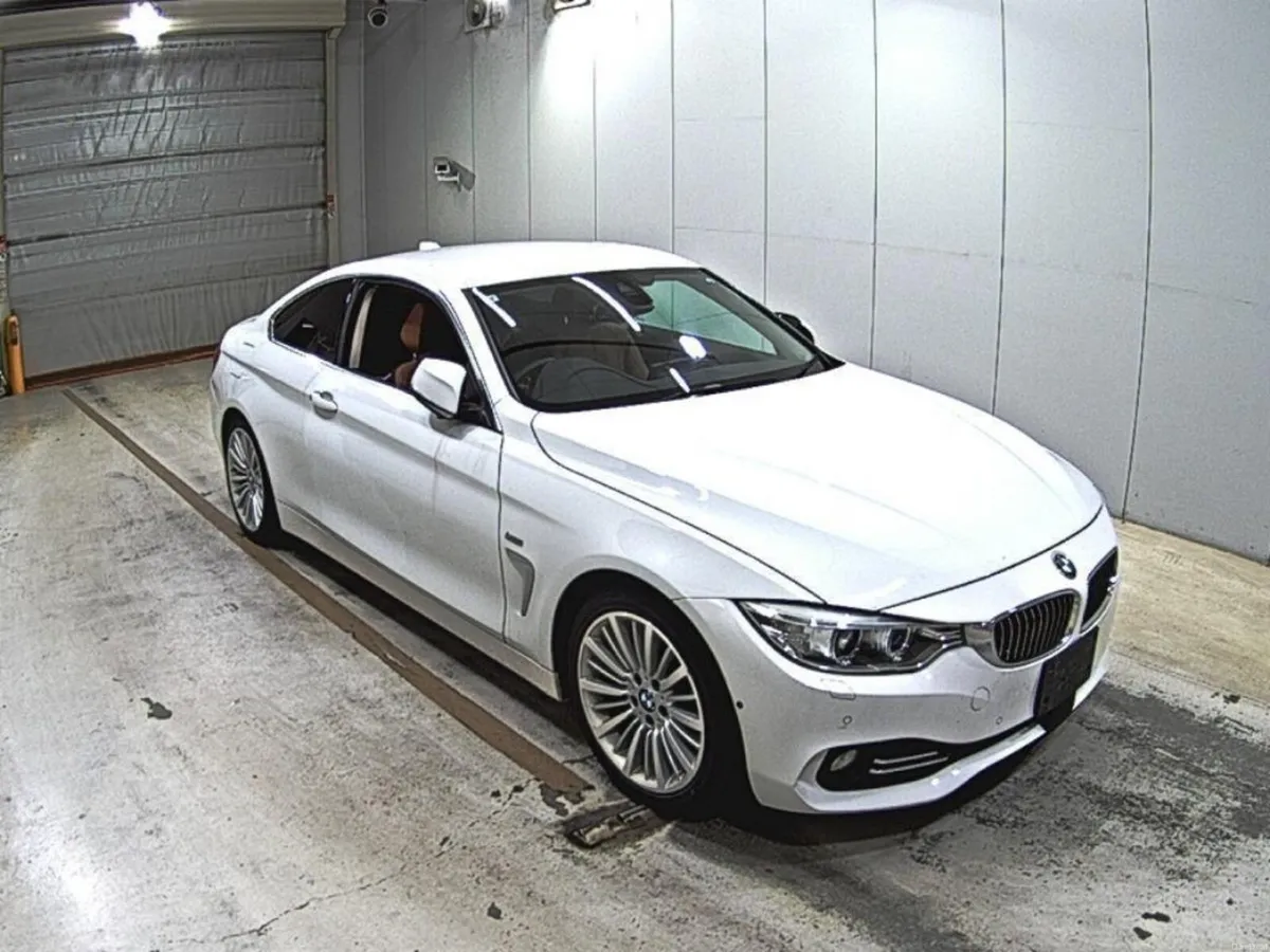 2015 Bmw 420i 3dr coupe low KMS - Image 2