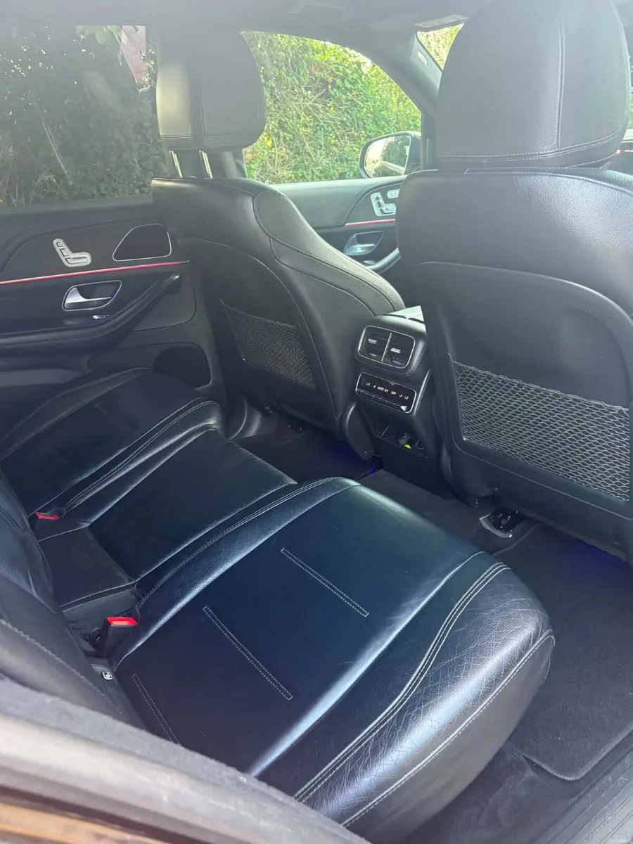 2019 Mercedes GLE 7 seats AMG - Image 5