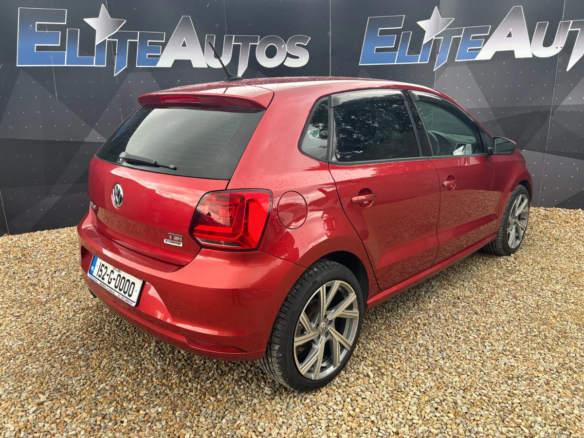 Volkswagen Polo TSI 1.2 Automatic 2015 - Image 6
