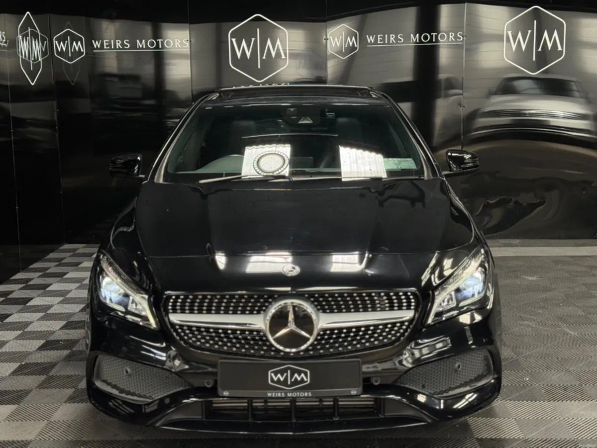 Mercedes-Benz CLA CLA180//AUTOMATIC//AMG PREMIUM// - Image 4