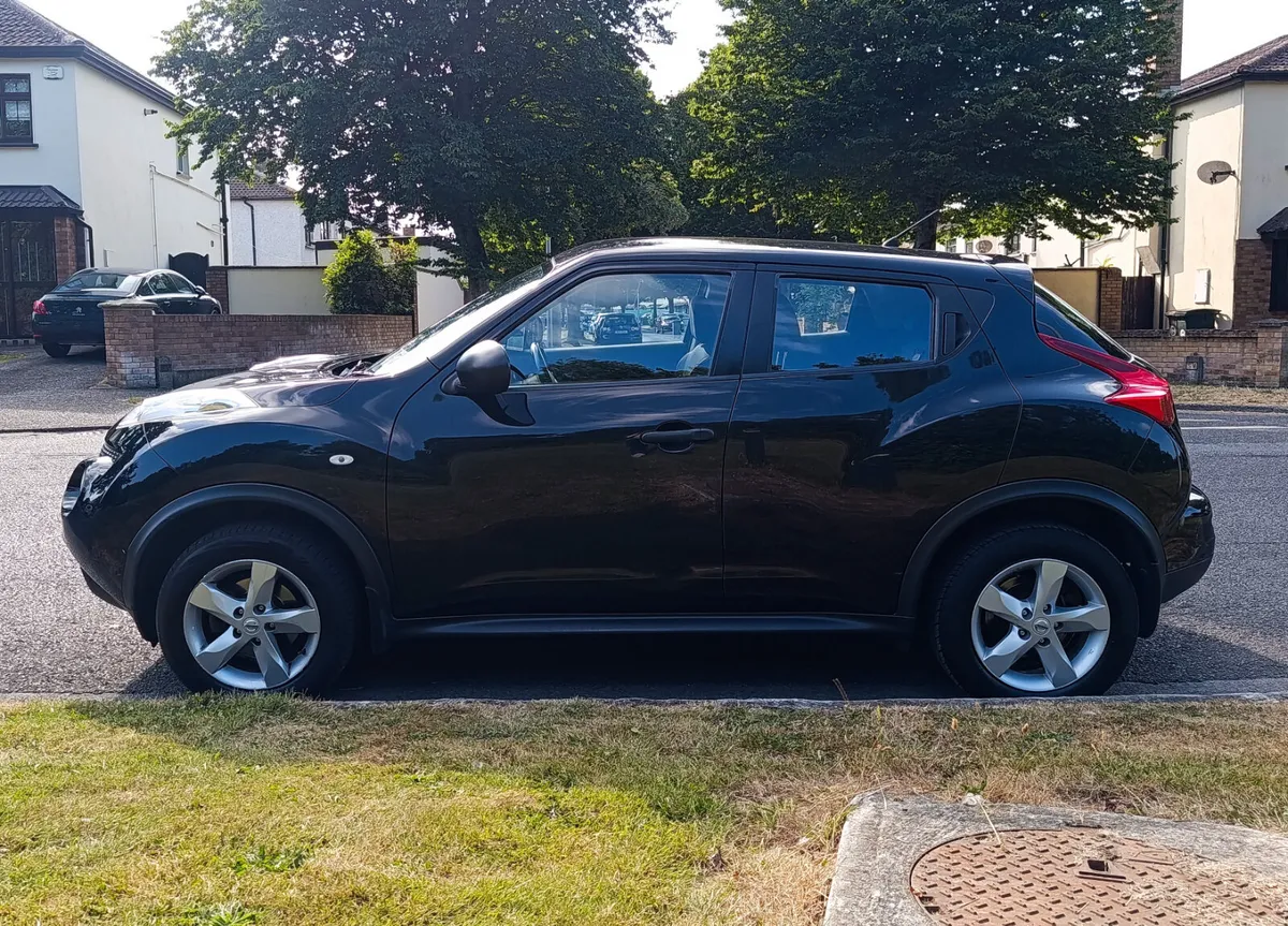 2012 Nissan Juke 1.6 XE Petrol 5 speed manual - Image 4