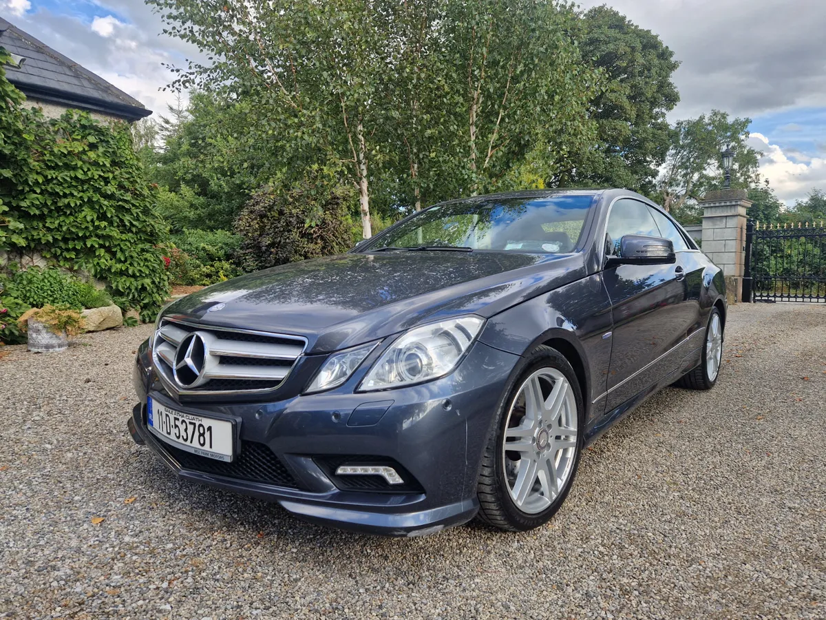 Mercedes-Benz E-Class 250D AUTO  SPORT COUPE - Image 3